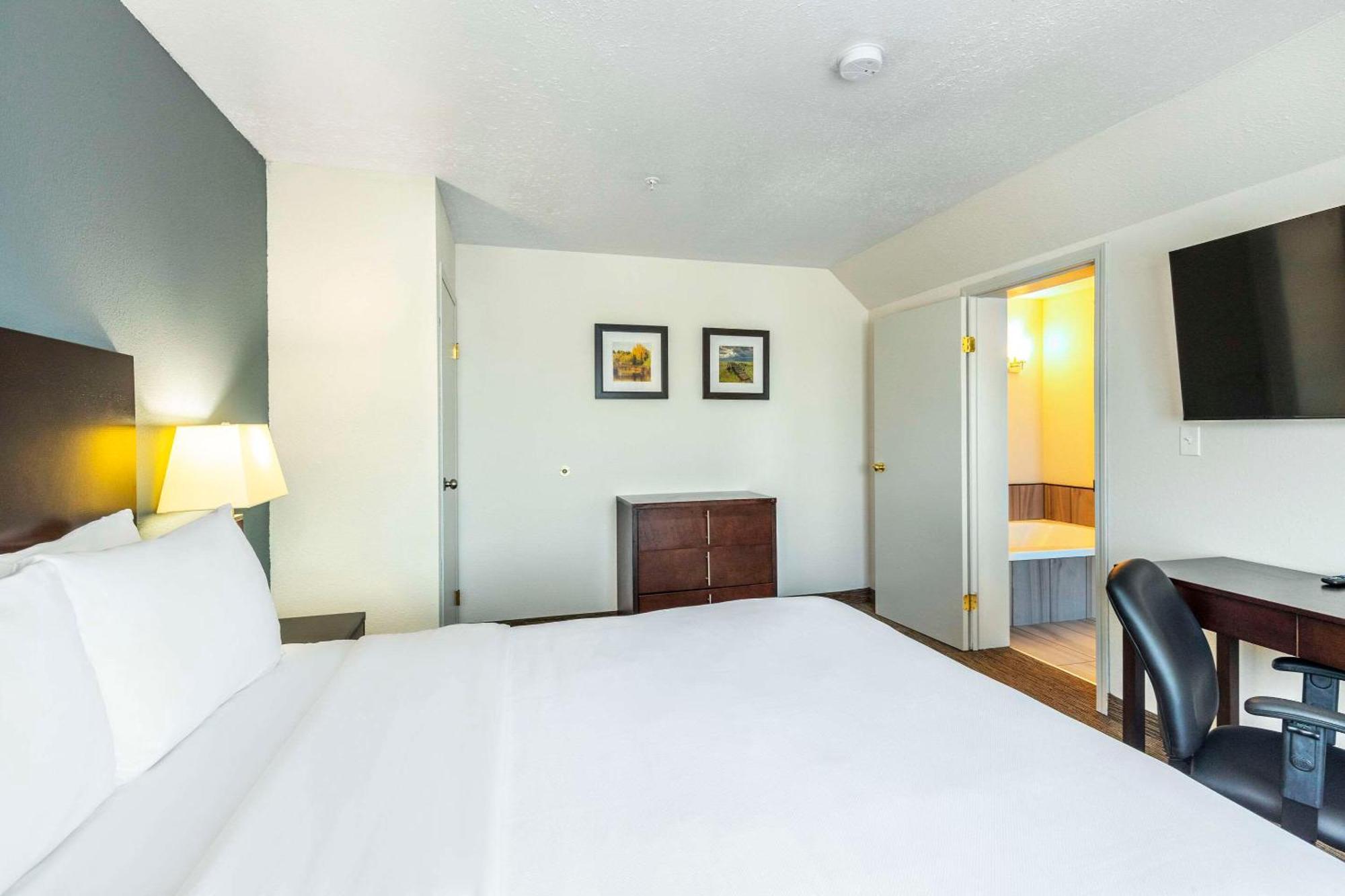 Comfort Inn & Suites Йорктон Экстерьер фото