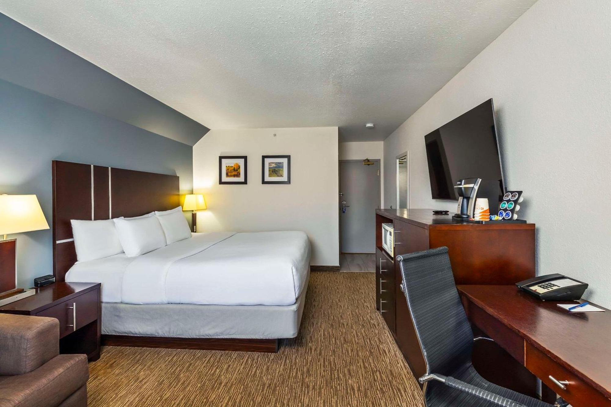 Comfort Inn & Suites Йорктон Экстерьер фото
